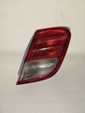Mercedes W208 CLK320 Rücklicht Bremsleuchte rechts innen 2088200664 147596 Hella