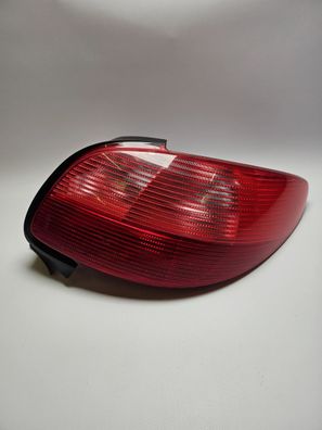 Original Peugeot 206 cc Heckleuchte Rückleuchte rechts AXO 2531D