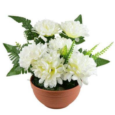 Herbstschale mit cremefarbenen Chrysanthemen und Farnen 25 x 24 cm