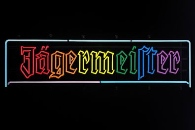 Jägermeister Neon-Leuchtreklame Rainbow Edition – LED Bar Schild 1300x350 mm –