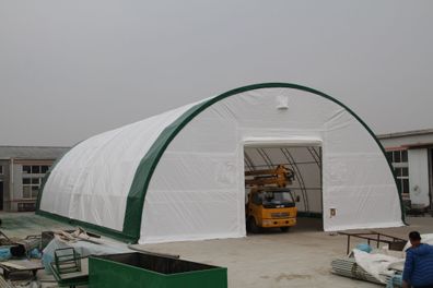 Gebogene Zelthalle 15,25x24,4 m PVC 900g/m2