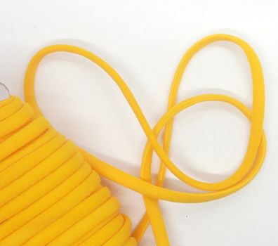 1m X 5mm X 3mm Gummikordel oval soft matt Starker Zug für Haargummis Gelb