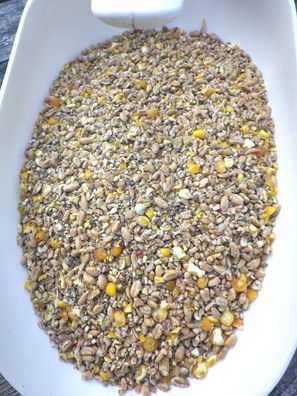 Hühnerfutter Legehennen Premium Extra Grob Hühnerschrot 25 kg