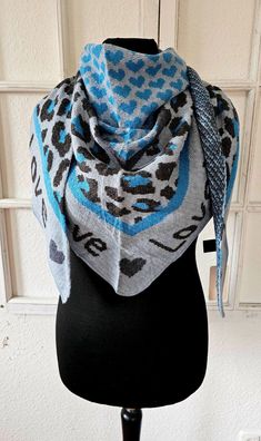 Blogger XXL Dreieckstuch Halstuch Schal mit Kaschmir Animal/Herzen Blautöne/Schwarz