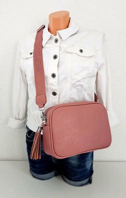 Umhängetasche Schultertasche Cross Body Bag Kunstleder breiter Gurt Quaste Altrosa