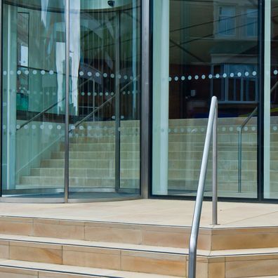 Durchlaufschutz für Glastüren Glasschutz Glassticker Dots Büro & öffentliche Gebäude