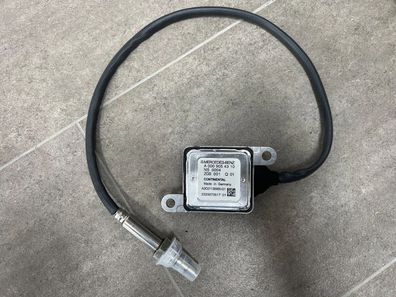 Original Mercedes-Benz NOx-Sensor A0009054310 NEU