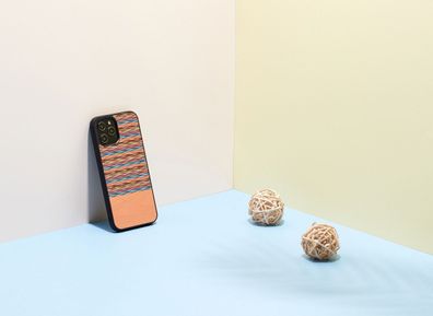 MAN&amp; OOD Hülle für iPhone 12/12 Pro braun kariert schwarz
