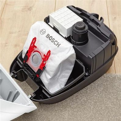 Bosch Serie 6 BGB6SIL1 Staubsauger 4 l Zylinder-Vakuum Trocken 700 W Staubbeutel