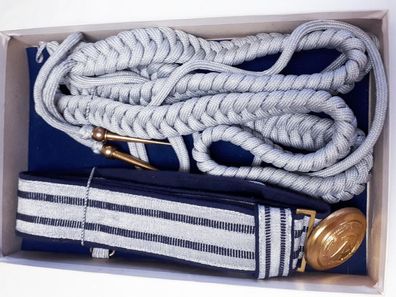 DDR Volksmarine Achselschnur und Feldbinde im Originalkarton