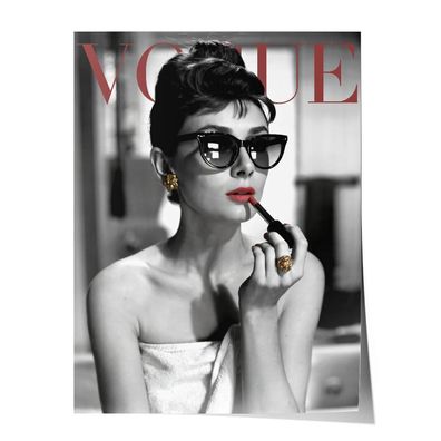 Poster Leinwandbild Audrey Hepburn VOGUE cover Badezimmer Deko schwarz weiß Mode Bild