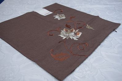 Kissenhülle mit Blumenstickmotiven - braun
