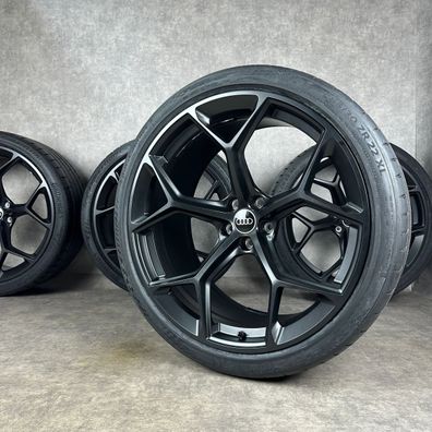 Sommerräder Audi 22" RS6 RS7 4K C8 Original Performance Felgen Schwarz DOT25 TOP