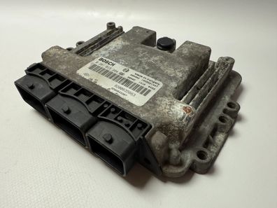 Original Renault Master / Trafic Motorsteuergerät ECU 8200635663 / 0281013364