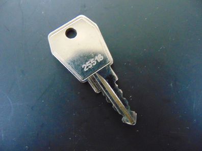 Original Kamei Ersatzschlüssel 25516 Schlüssel für Dachträger und Dachboxen Mercedes