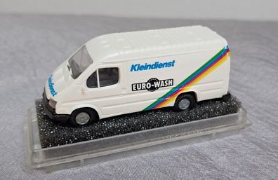 Ford Transit Kastenwagen, Euro-Wash Kleindienst, Praline