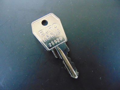 Original Kamei Ersatzschlüssel 25528 Schlüssel für Dachträger und Dachboxen Mercedes