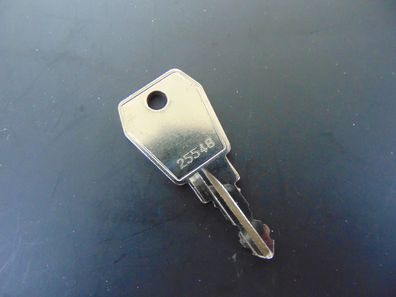 Original Kamei Ersatzschlüssel 25548 Schlüssel für Dachträger und Dachboxen Mercedes
