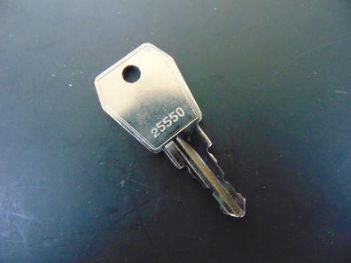 Original Kamei Ersatzschlüssel 25550 Schlüssel für Dachträger und Dachboxen Mercedes