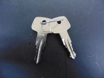 2x Original Kamei Ersatzschlüssel 019 Schlüssel für Dachträger und Dachboxen Mercedes