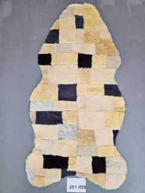 Echtes Öko Schaffell Patchwork Unikat 257-058