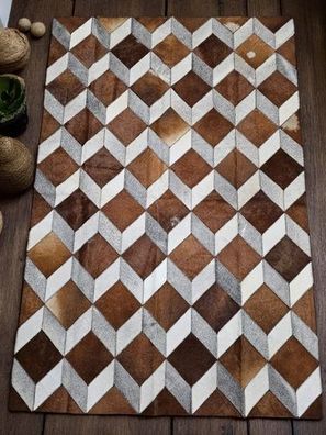 Patchwork Kuhfell Teppich mit 3D-Würfelmuster
