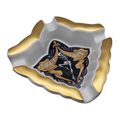 SkelTon Zigarrenaschenbecher aus Keramik – Weiß mit Goldakzenten