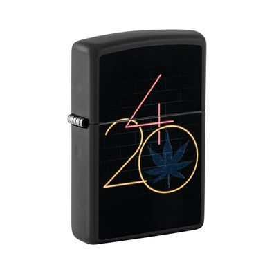 Zippo Benzin-Feuerzeug Black 420 Glow in the Dark 60006904, unbefüllt