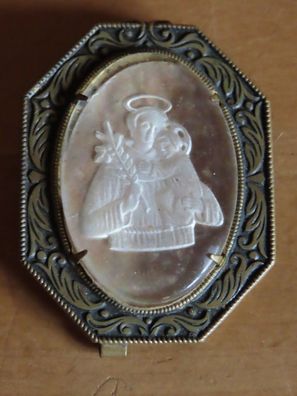 kleines Bild auf Messinguntergrund Maria mit Kind unter Kunststoff