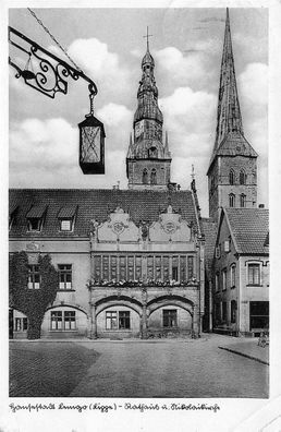 AK Lemgo/Lippe (32657), Rathausplatz mit Nikoleikirche n, gelaufen am 06.06.1937