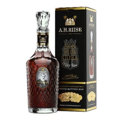 A.H. Riise Non Plus Ultra Very Rare Rum, 42% Vol. 0,7 l