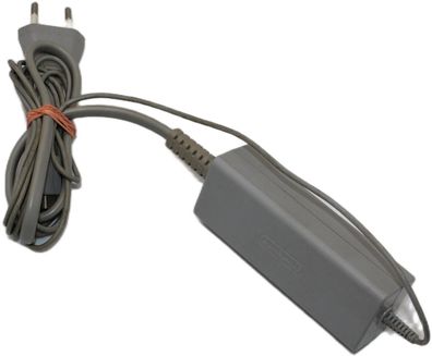 Original Nintendo Netzteil WII U Controller / Game Pad Adapter / Power Supply