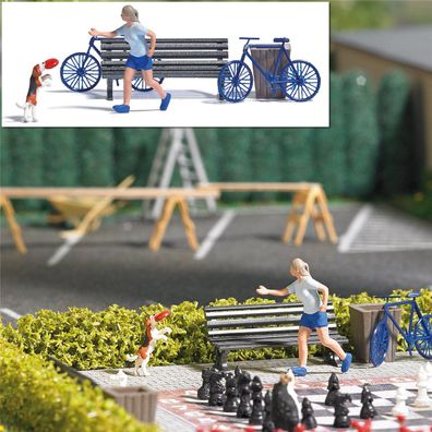 Busch H0 7899 Action Set: Frisbeespiel mit Hund -NEU