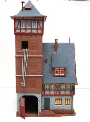Spur H0 Faller Fertigmodell Fachwerk-Einfamilienhaus (I)