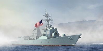Hobby Boss 1:700 83412 USS Lassen DDG-82