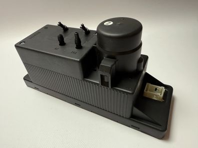 Original Mercedes E-Klasse 200 (W 210) Pumpe Zentralverriegelung ZV A2108000048