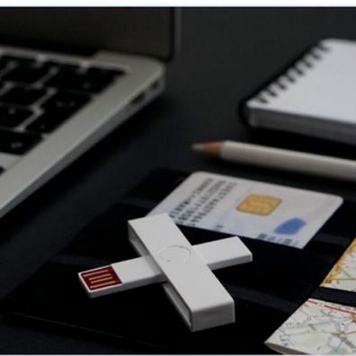 ID Smart Card Reader weiß, Blister