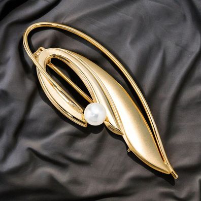 NEU & CHIC . OVP . Brosche 585 Gold Gelbgold mattiert 1 Süßwasser Perle