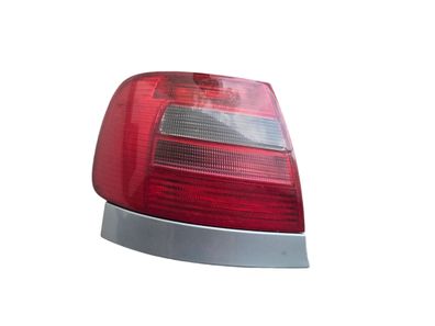 Audi A4 B5 Limousine original Rückleuchte Schlussleuchte links