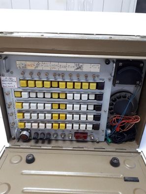 Russische Vermittlungszentrale für Feldtelefon P-193M2