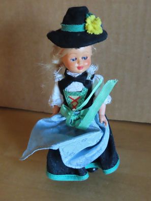 Figur Puppe mit Tracht schwarzer Hut Schlafaugen Wohlleben KRÜN/OBB