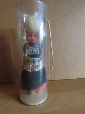 Figur Puppe mit Tracht weiße Haube Schlafaugen Holländerin mit Holzschuhen