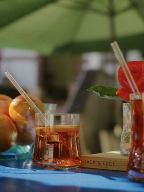 Glas - witzig & nachhaltig Upcycling der 1l Aperol Flasche