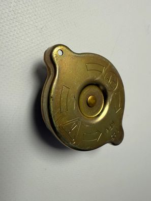 Original Opel Kadett / Kapitän / Admiral etc Kühlerkappe AC Delco 145