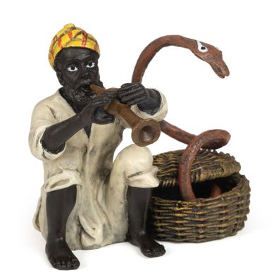 Orientalische Schlangenbeschwörer Figur aus Bronze handbemalt 9 x 8 x 7,5 cm detai