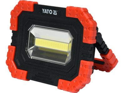 Reflektor DIOD. Przeno?ny 10W COB 680LM