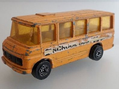 Mercedes School Bus Corgi Juniors