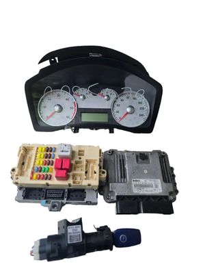 Motorsteuergerät Set Fiat Stilo 1.9 - 0281012307