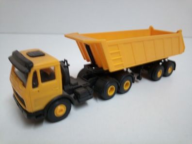 Mercedes Sattelkipper 1:87 Kibri 14050 gebauter Bausatz