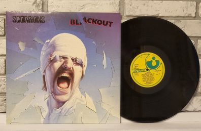 Scorpions - 1982 Blackout (LP, Album) Near Mint